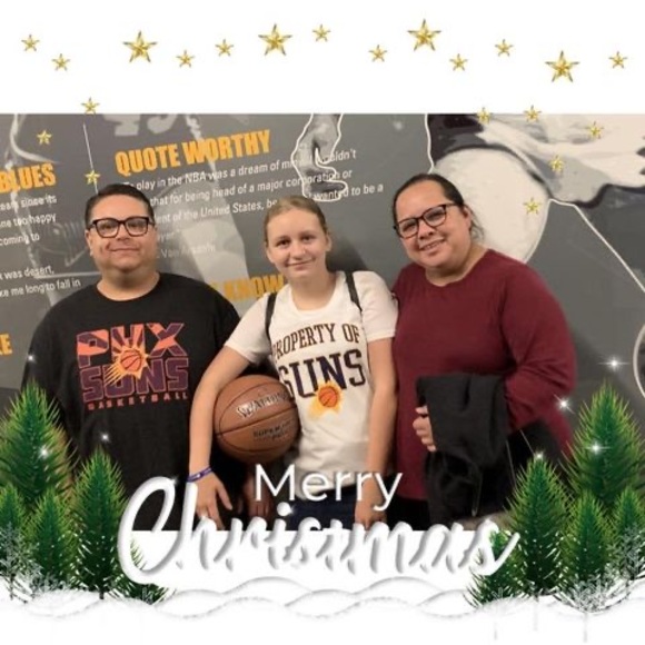 Meet your Posher, Yolanda perla - Picture 1 of 1